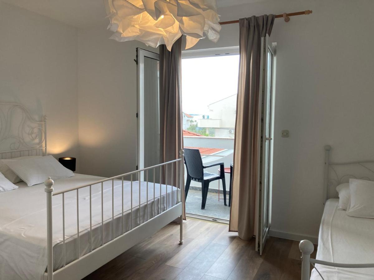 Apartmani Maestral Dobropoljana Eksteriør bilde